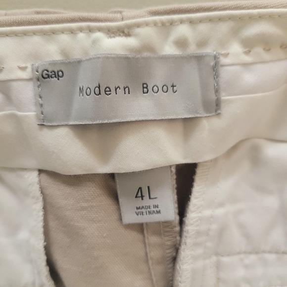 Gap Khaki Pants - Picture 2 of 2